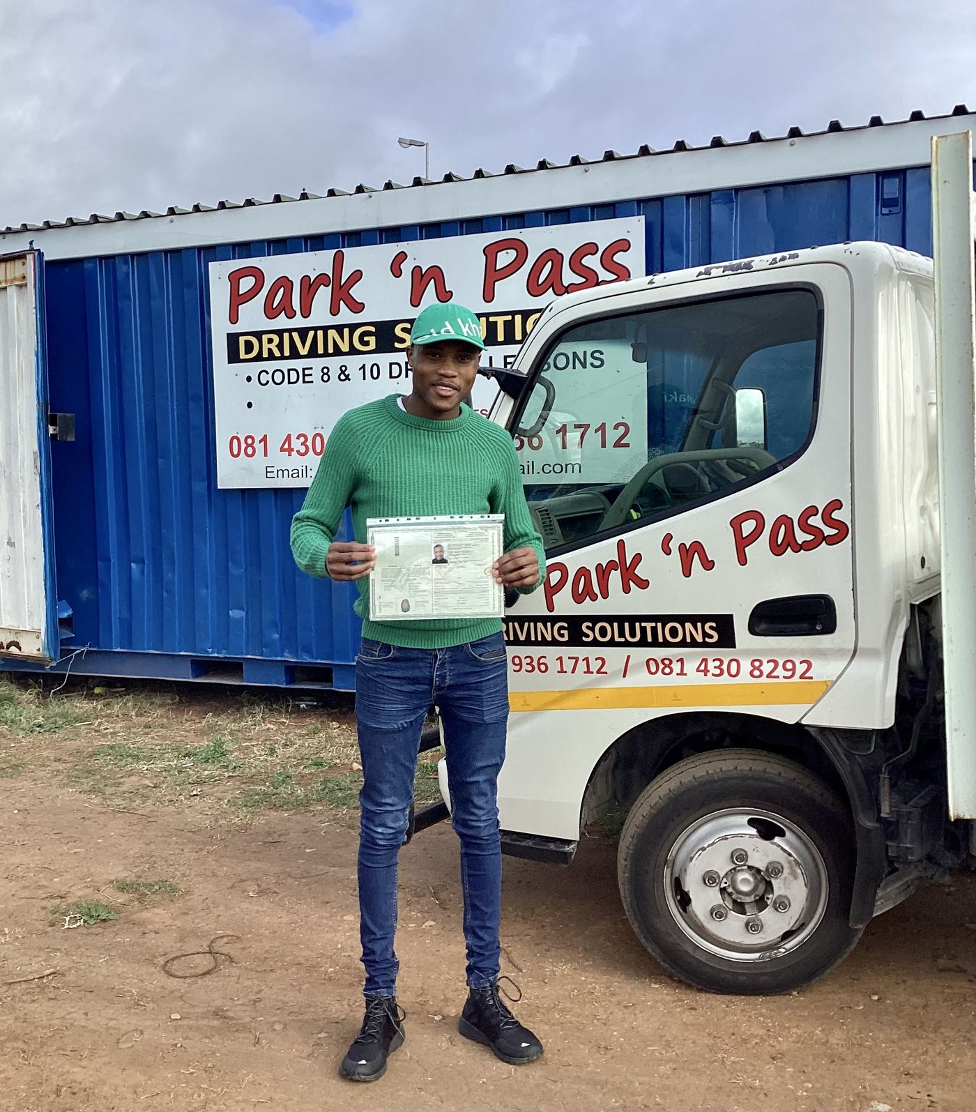Park 'n Pass student holding their new licence
